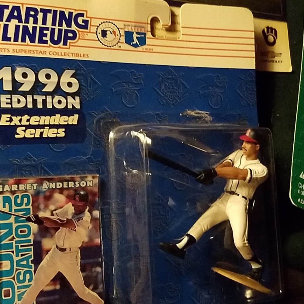 Starting line up figures
